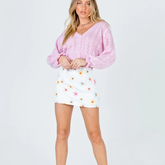 Princess Polly Sweaters - Woman's Princess Polly Pink Cropped Cardigan Sweater S-M NWT